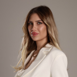 Олеся Якушова