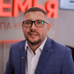 Михаил Мазанов